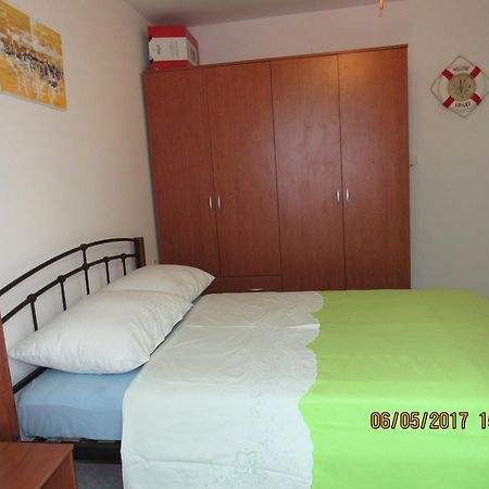 Guest House Vanessa Supetar Luaran gambar