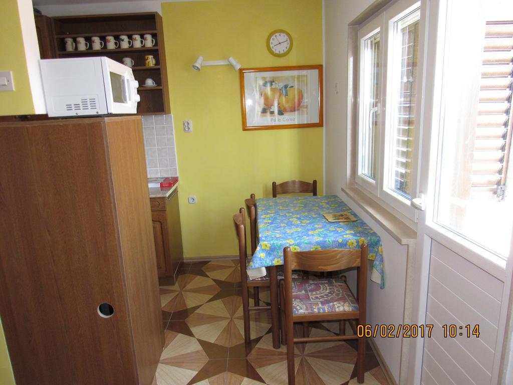 Guest House Vanessa Supetar Luaran gambar