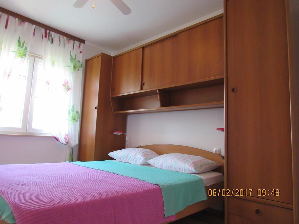 Guest House Vanessa Supetar Luaran gambar