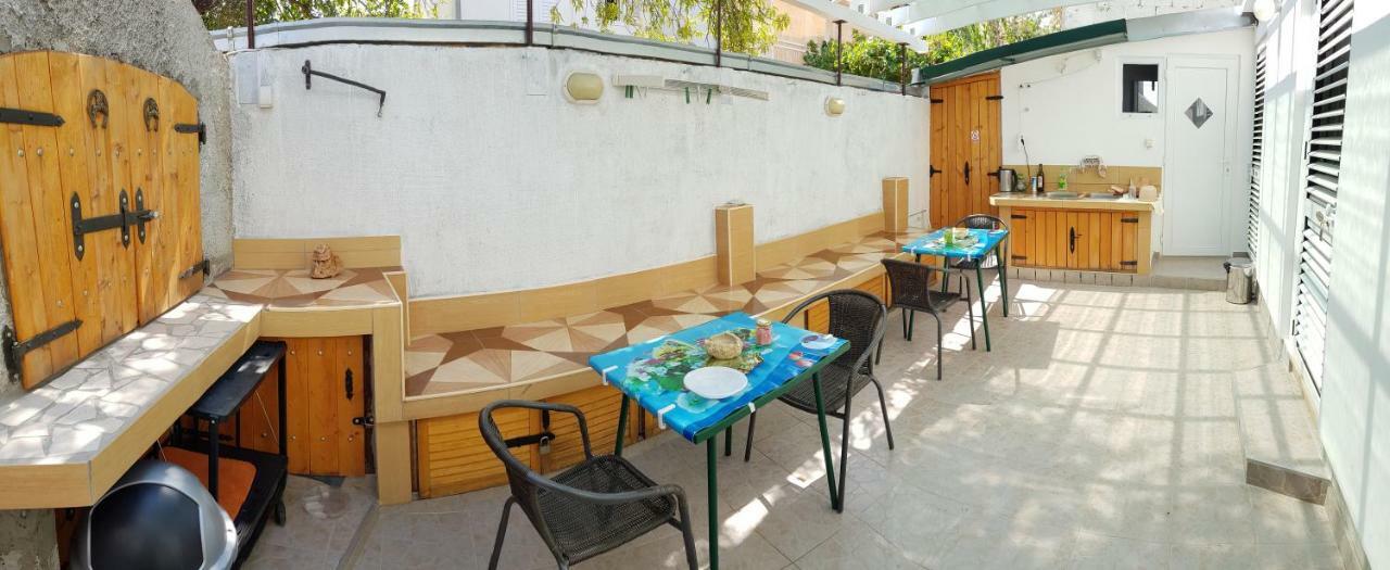 Guest House Vanessa Supetar Luaran gambar